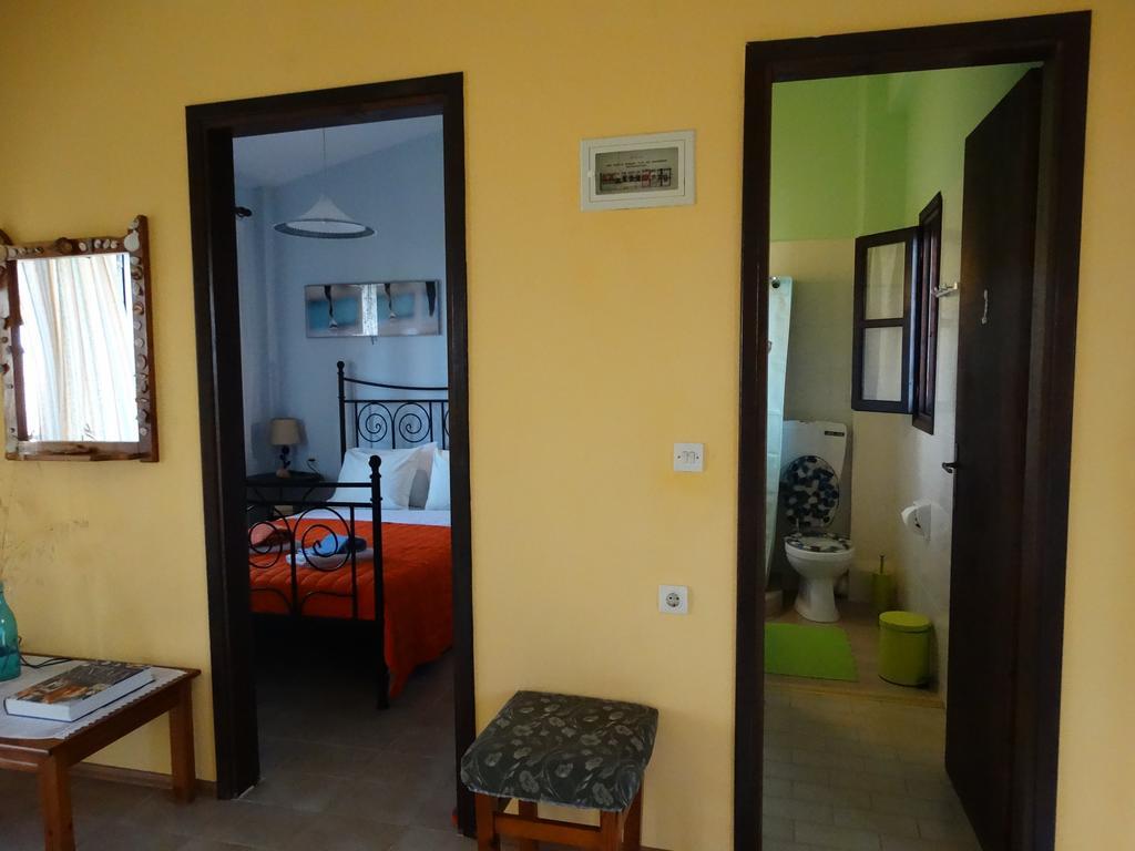Apartments Karpetis A Green Paradise Psakoudia Exterior foto